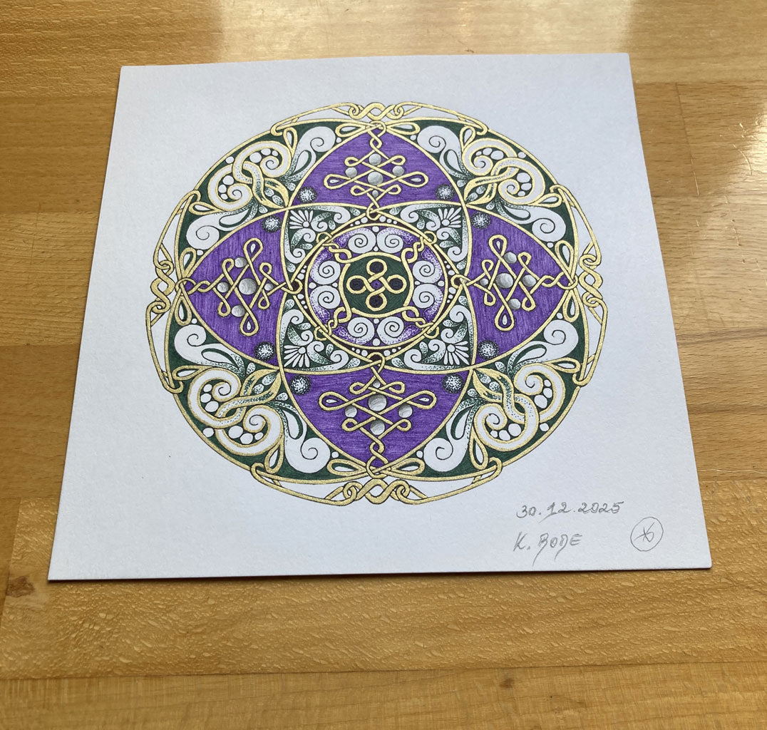 Mandala Original handgezeichnet „Siegel der königlichen Verbindung“ – Spirituelles Kunst Unikat für den Altar & zur Raumharmonisierung